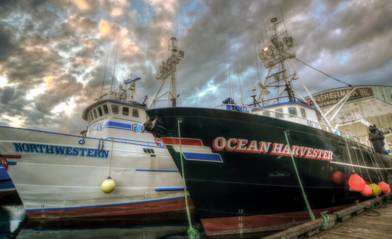 Pacific-Northwestern-Ship-and-Ocean-Harvester-in-Dock-join-cta
