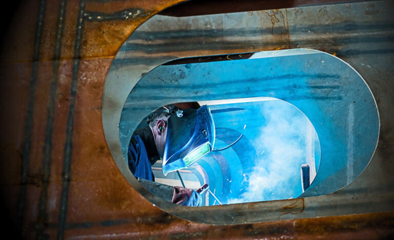 Ship-Worker-Welding-in-ship-PSSA-Members-cta